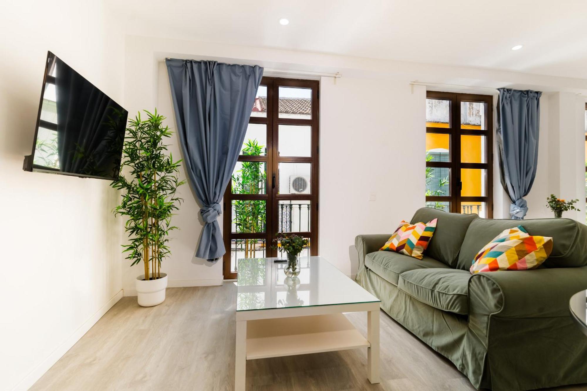 Anfitrion Triana 1 Apartment Seville Ngoại thất bức ảnh